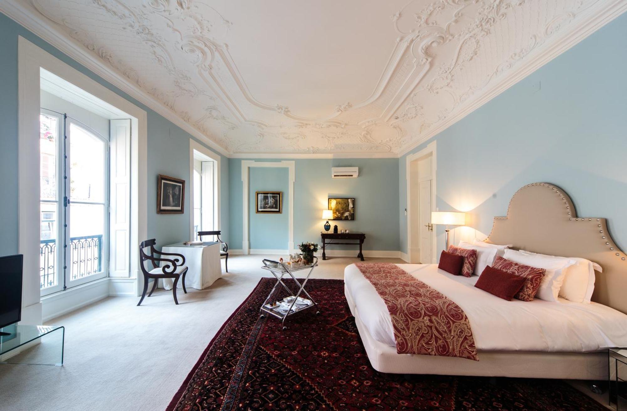 Master Suite Street View