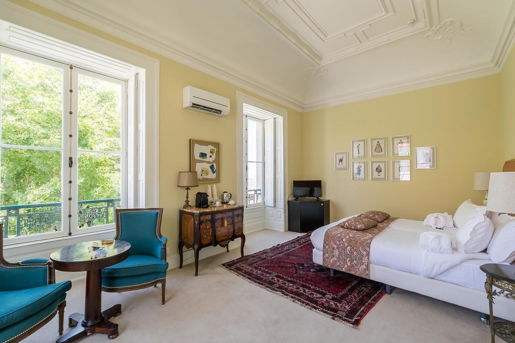 Deluxe Suite River View