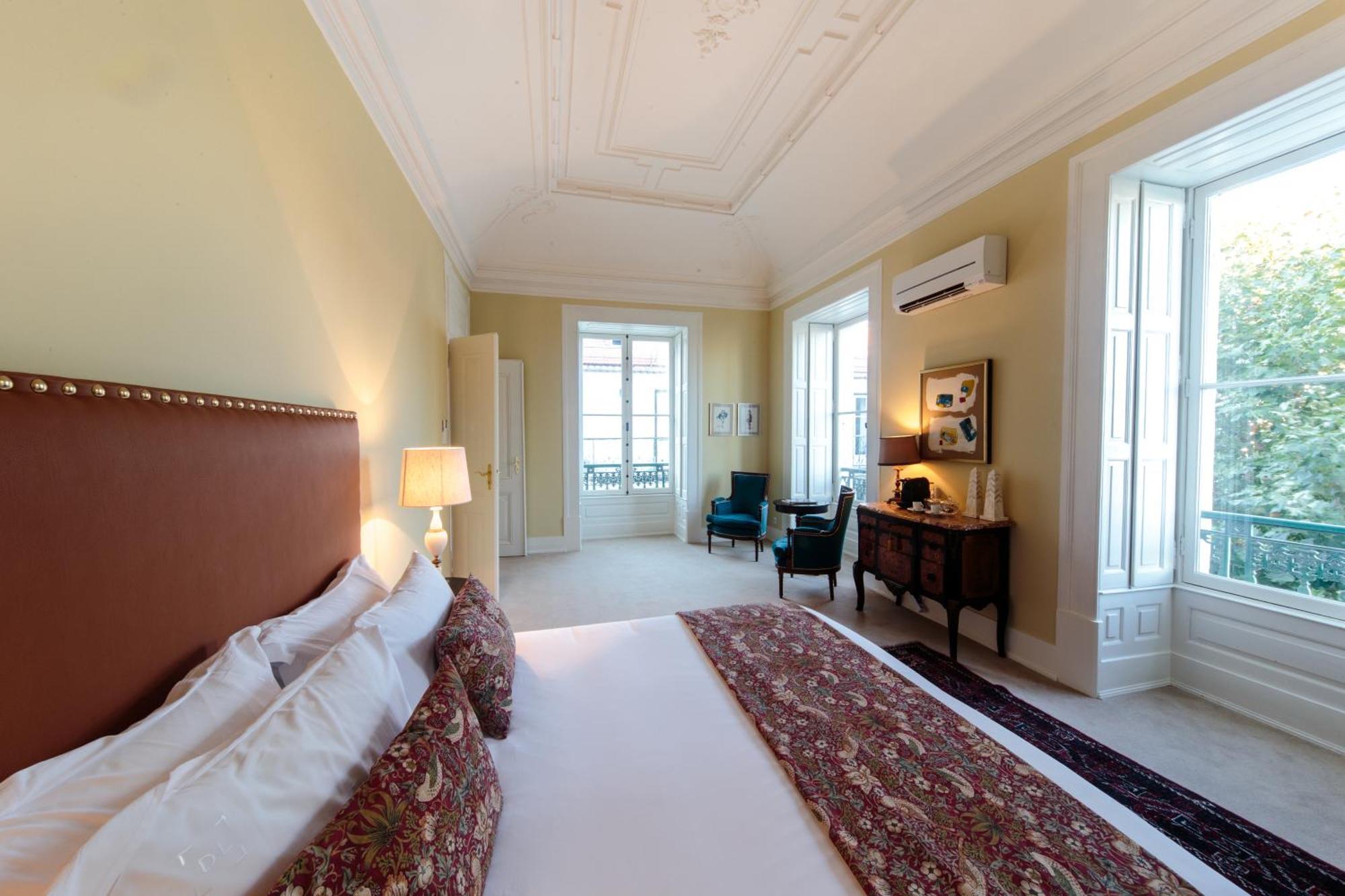 Deluxe Suite River View